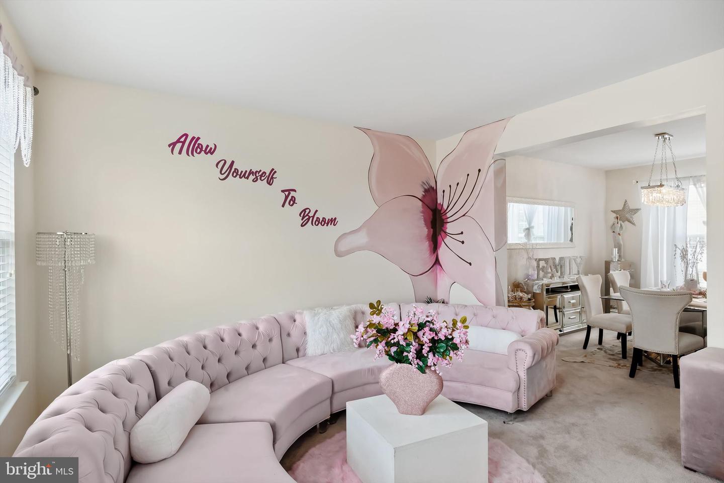 36 English Ivy Dr