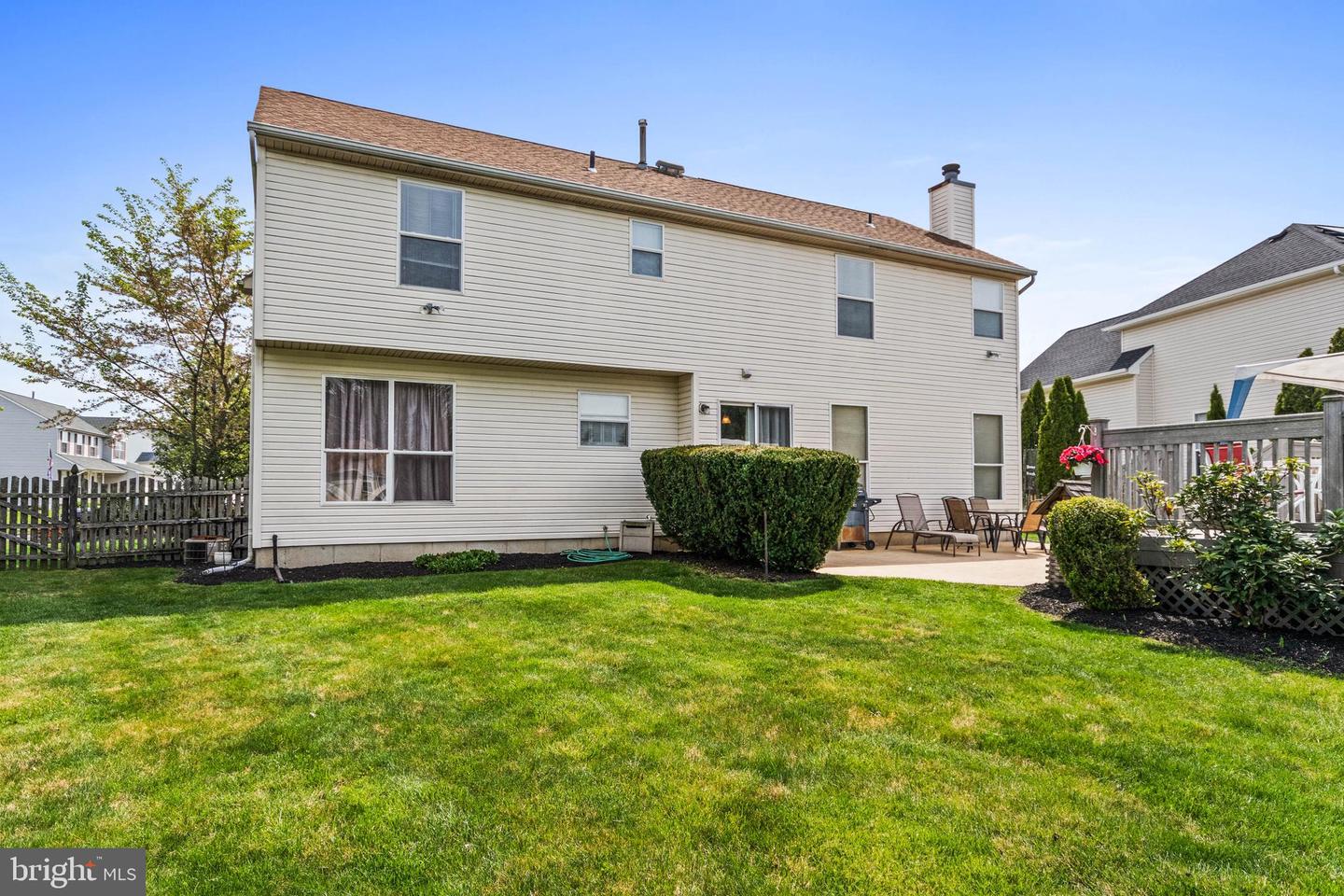 13 Larkspur Cir