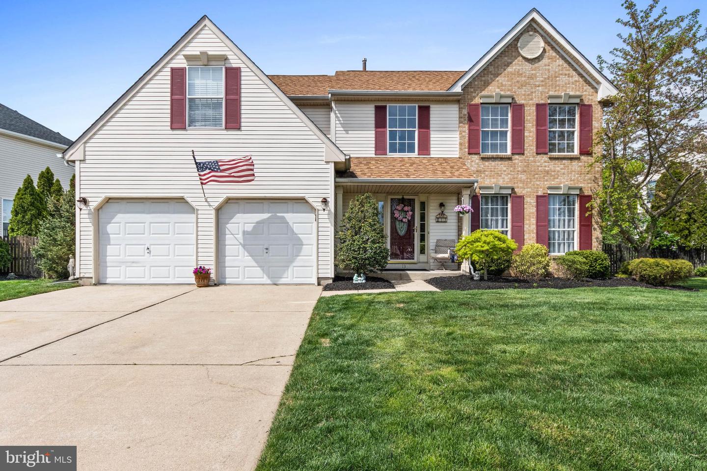13 Larkspur Cir
