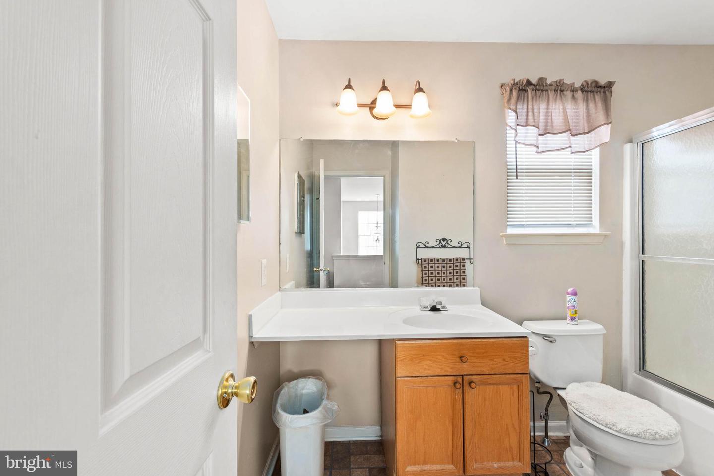 13 Larkspur Cir
