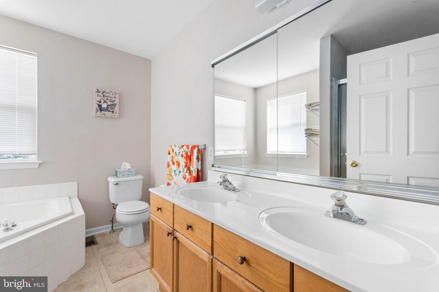 13 Larkspur Cir