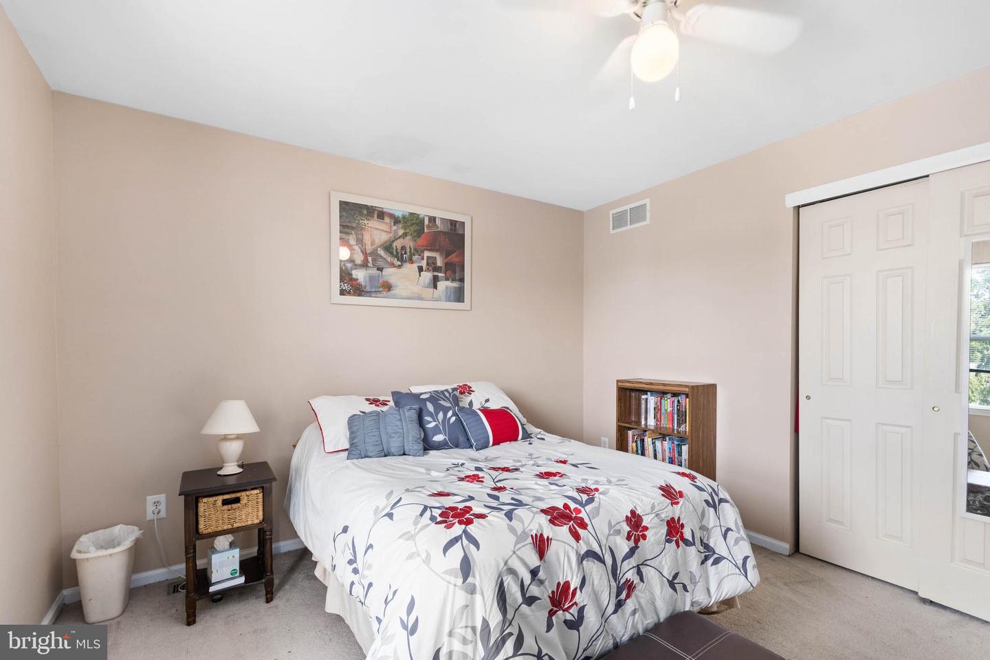13 Larkspur Cir