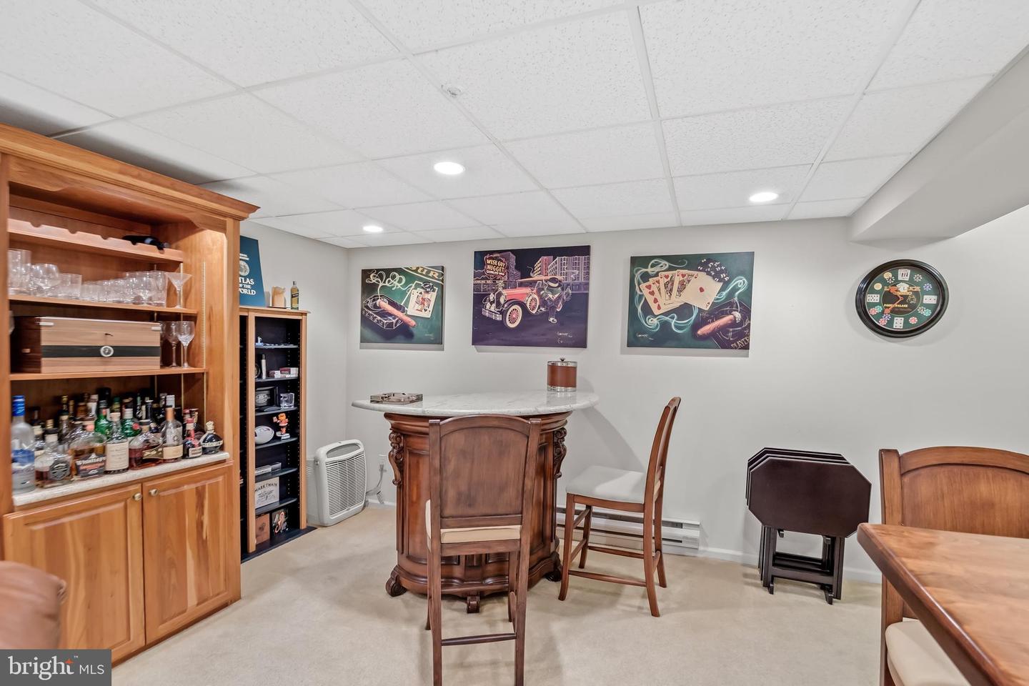 2101 Beacon Hill Dr