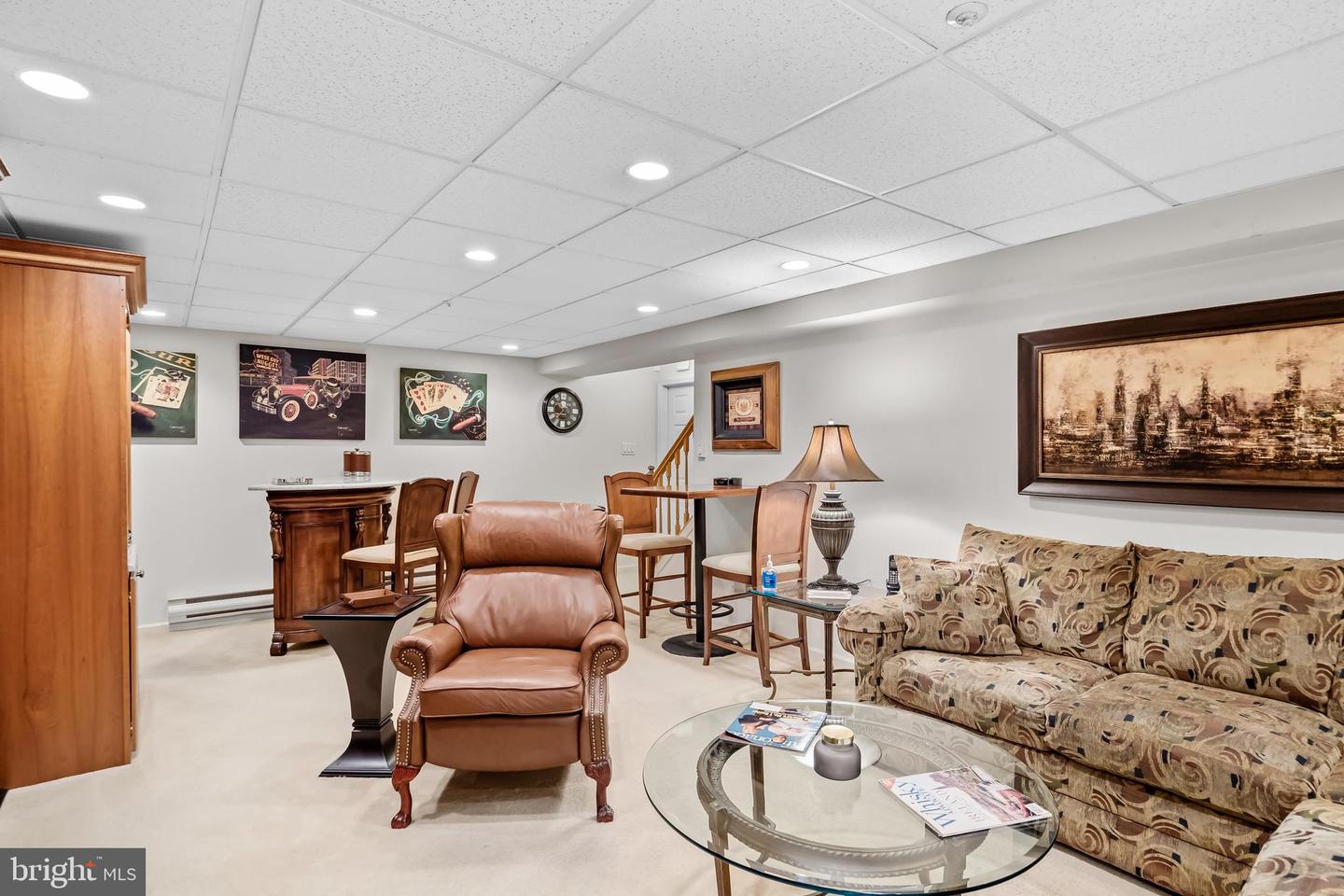 2101 Beacon Hill Dr