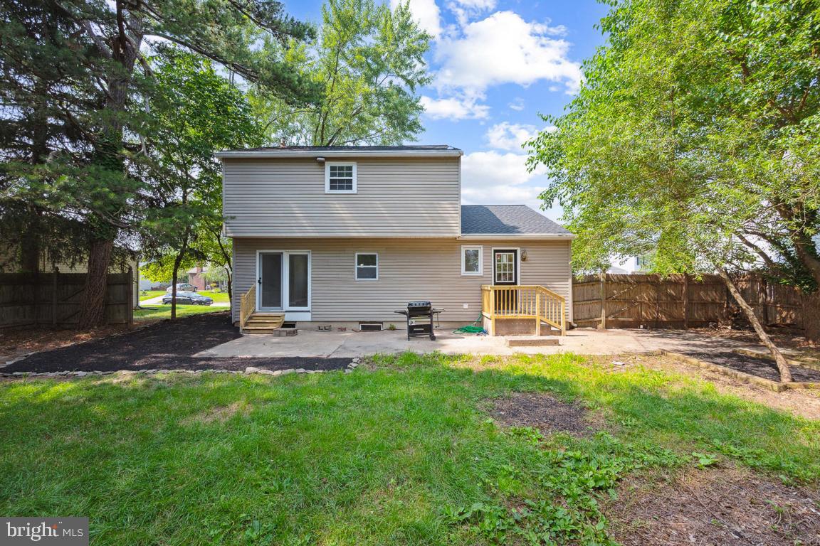39 Joans Ln