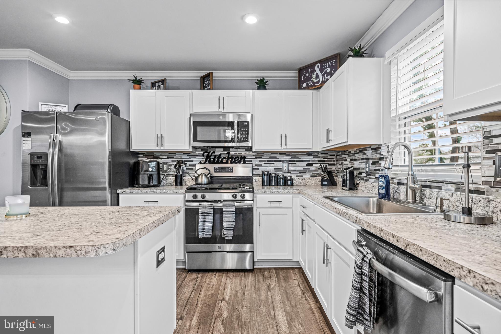 106 Carissa Ln