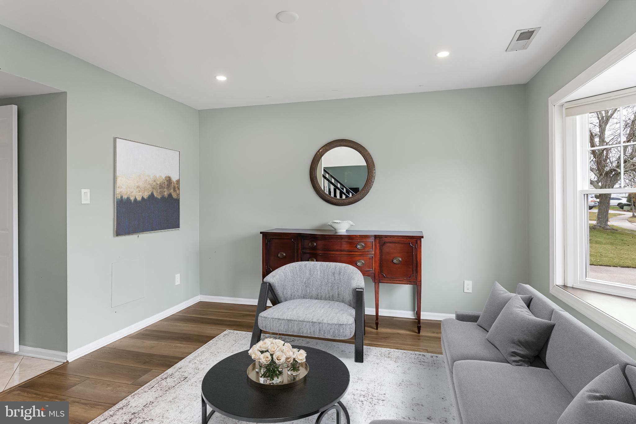 10 Asperula Dr