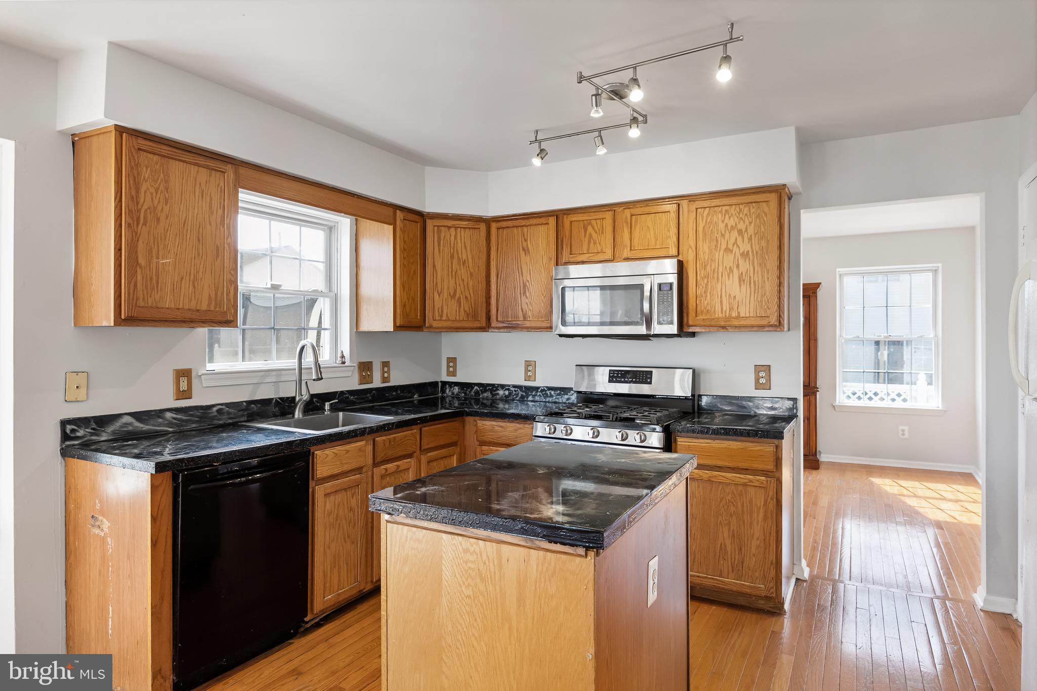 139 Mullen Dr