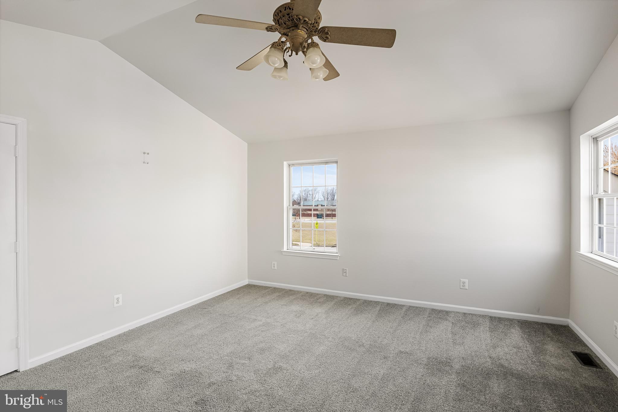 139 Mullen Dr