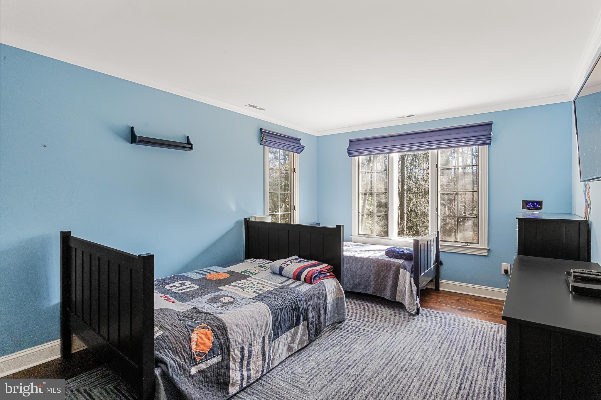 1 Elena Ct