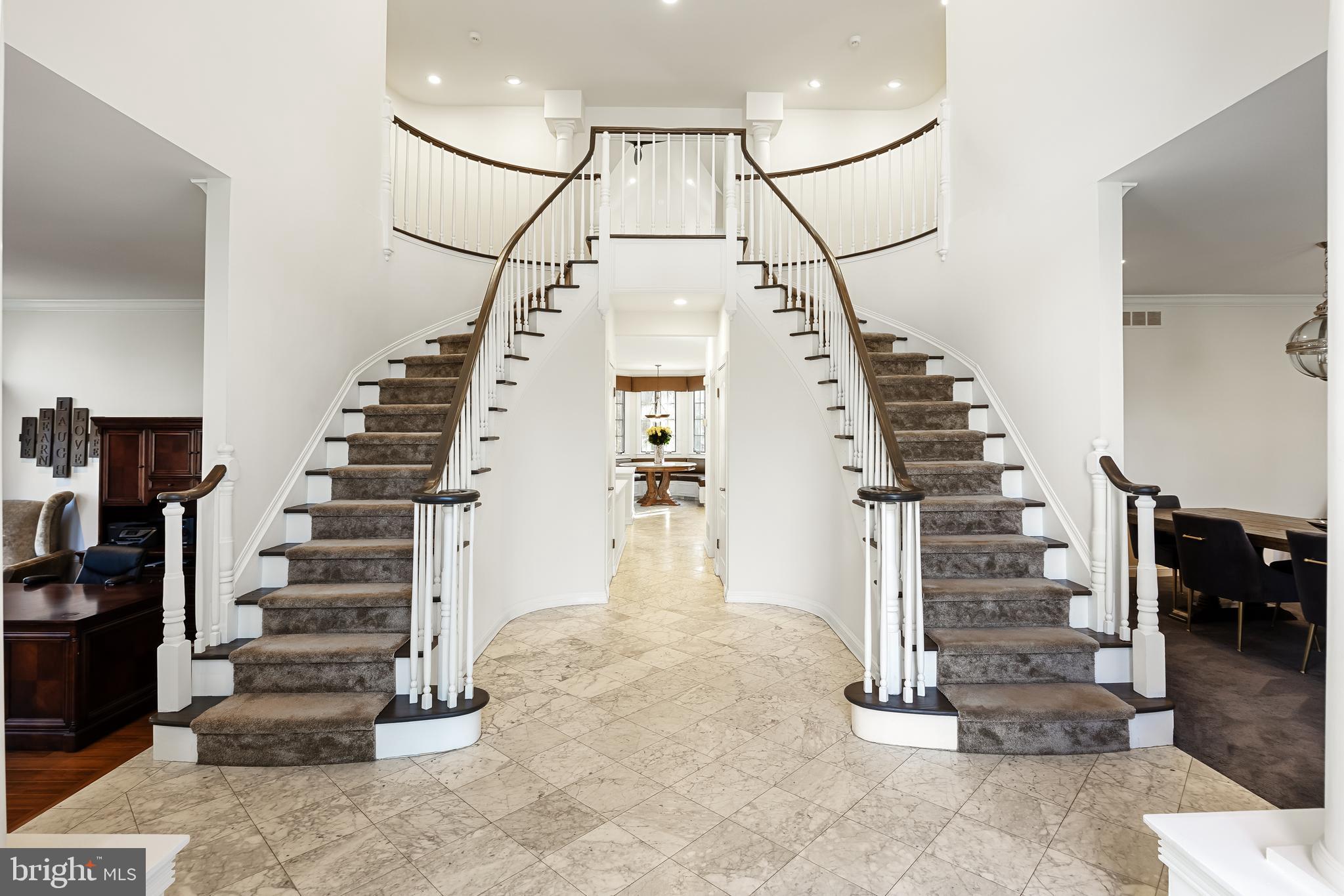 1 Elena Ct