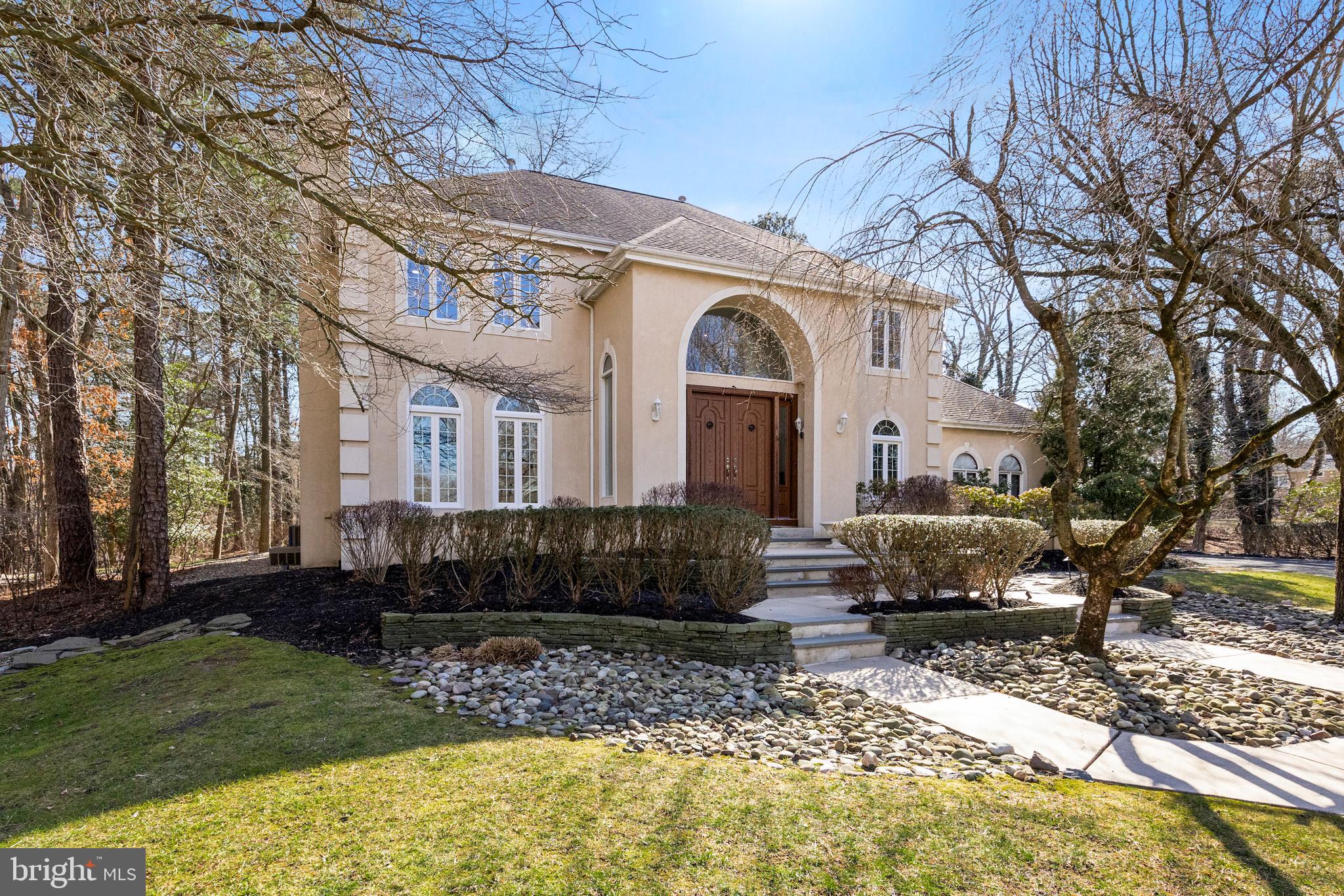 1 Elena Ct