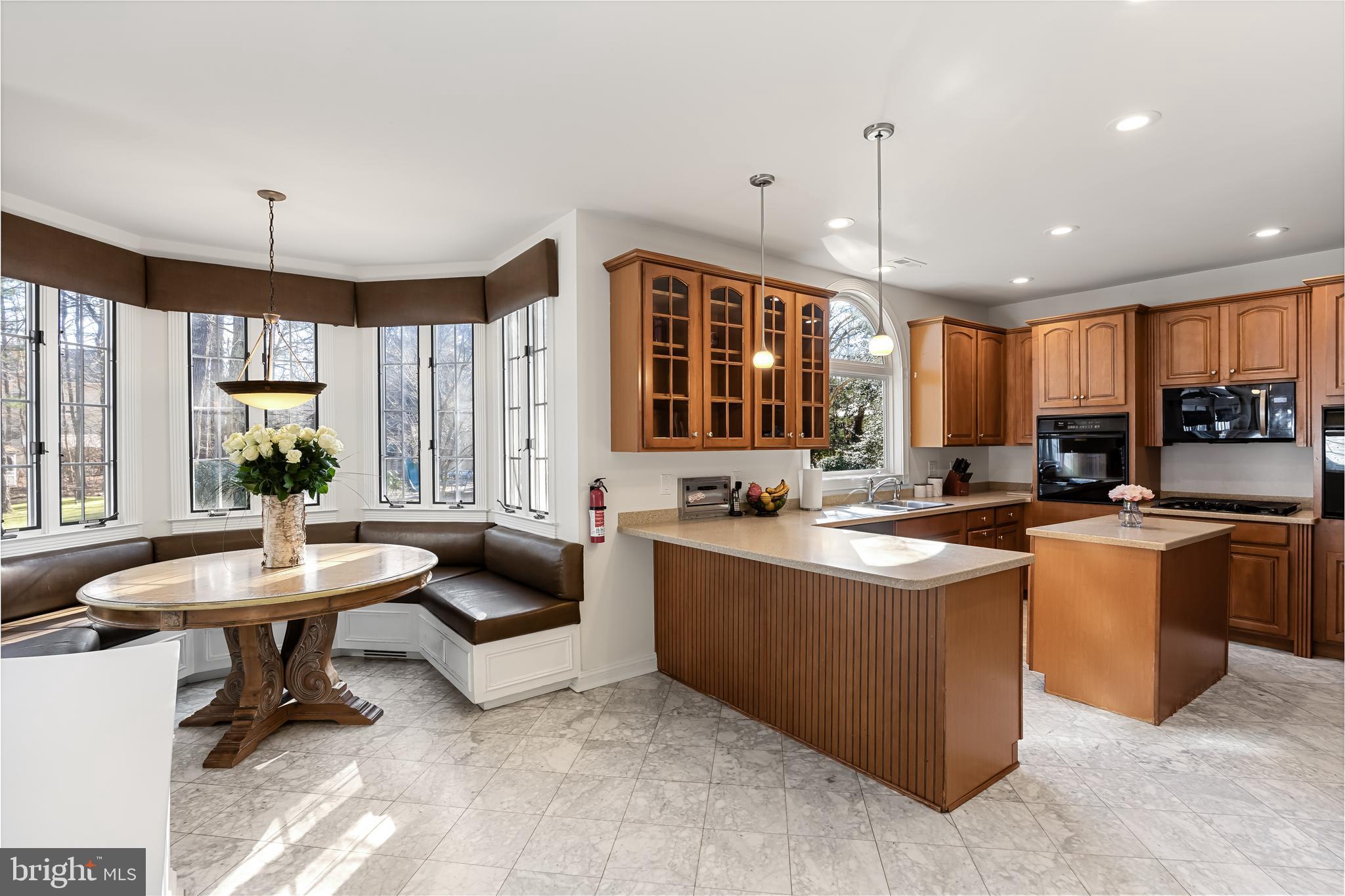1 Elena Ct