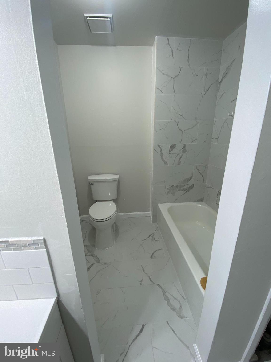 169 la Cascata