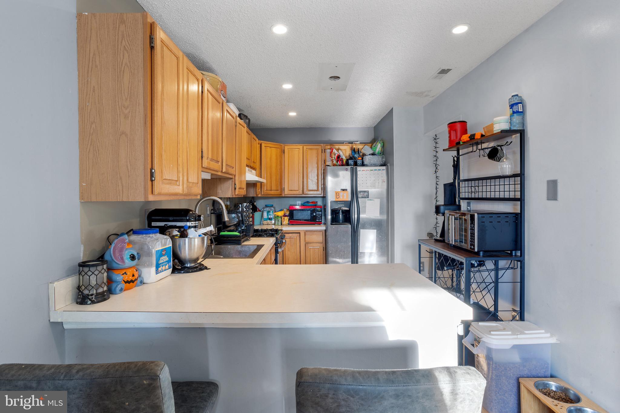2227 Laurie Ct