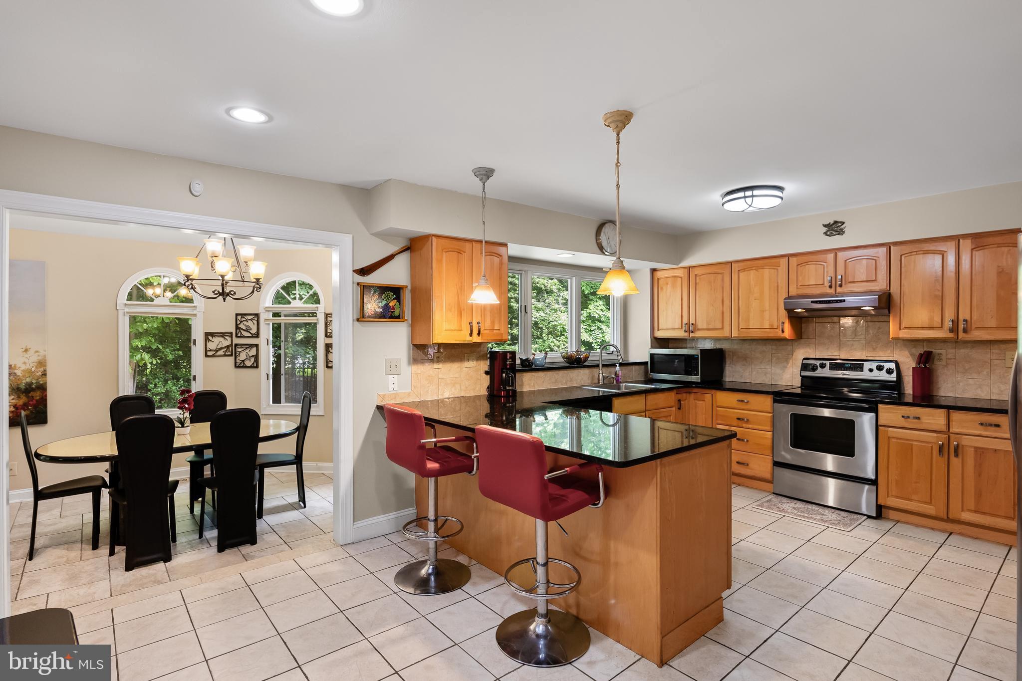 1402 White Horse Rd