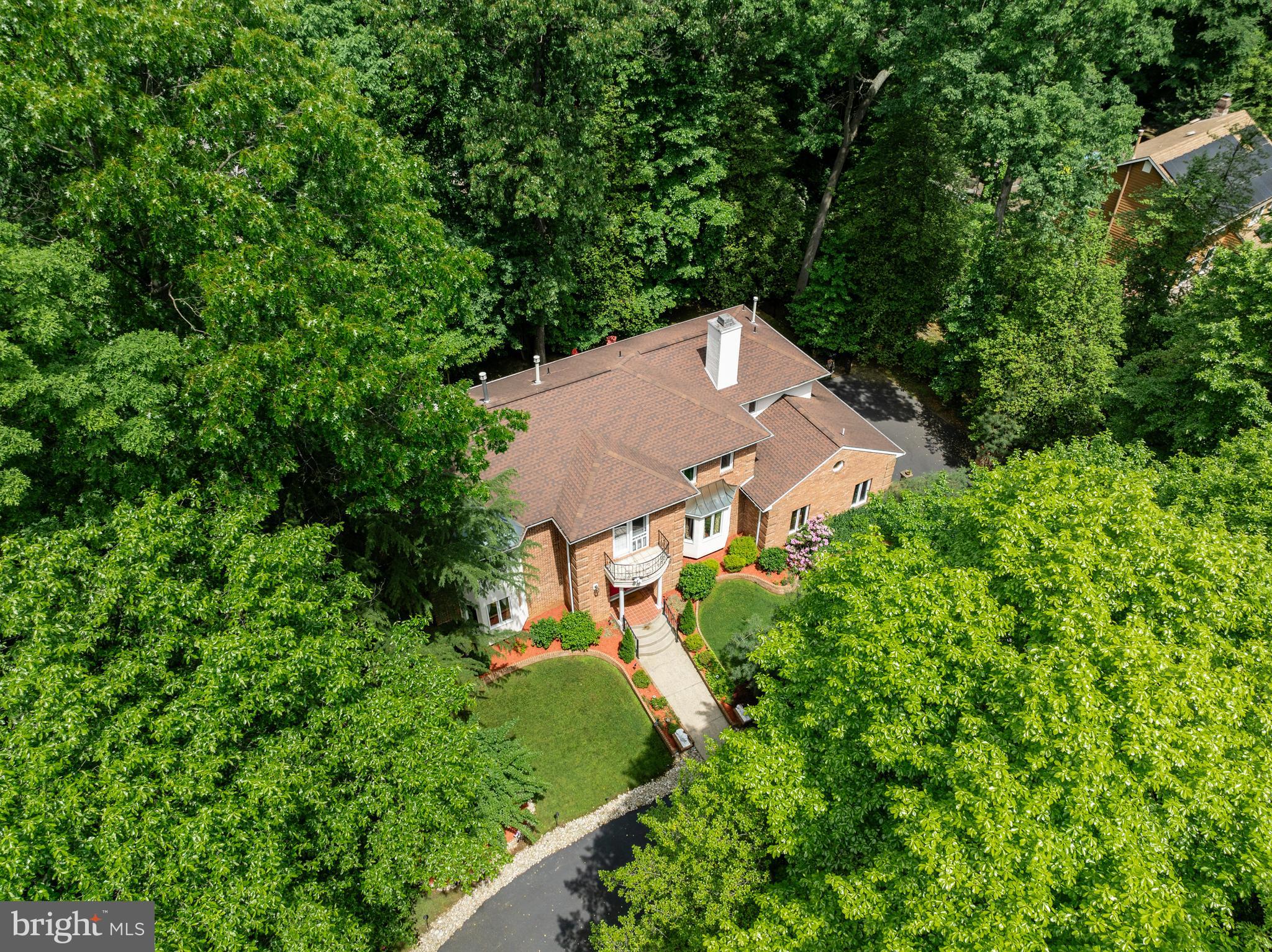 1402 White Horse Rd