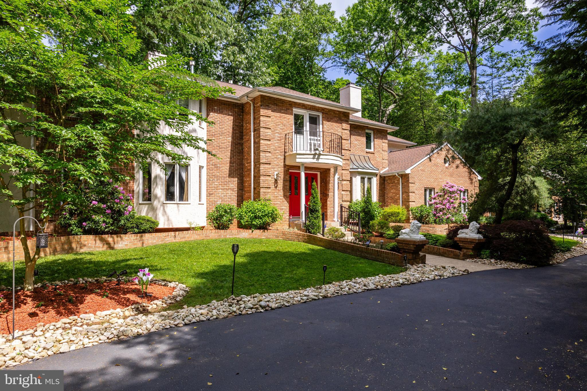 1402 White Horse Rd