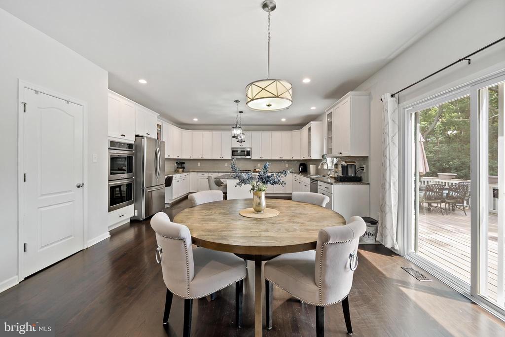 9 Lynn Ct
