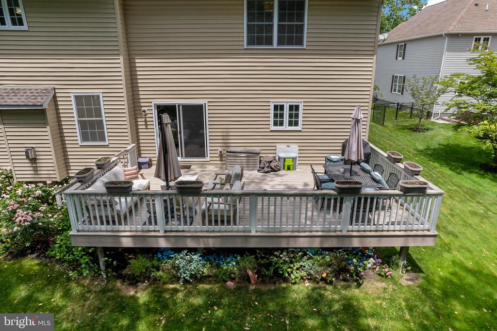 9 Lynn Ct