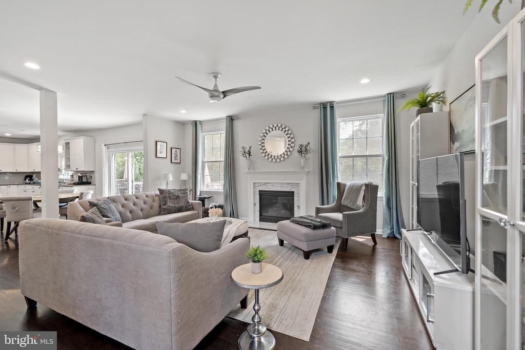 9 Lynn Ct
