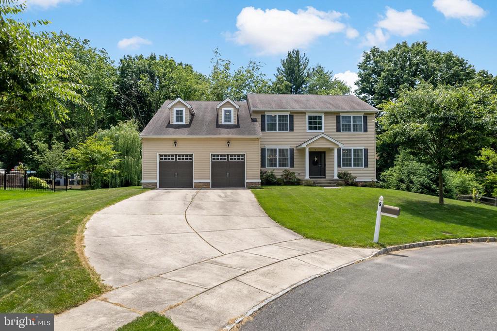 9 Lynn Ct