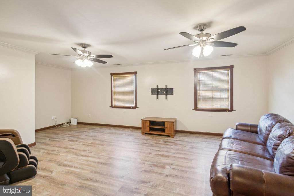 207 Lehigh Ave