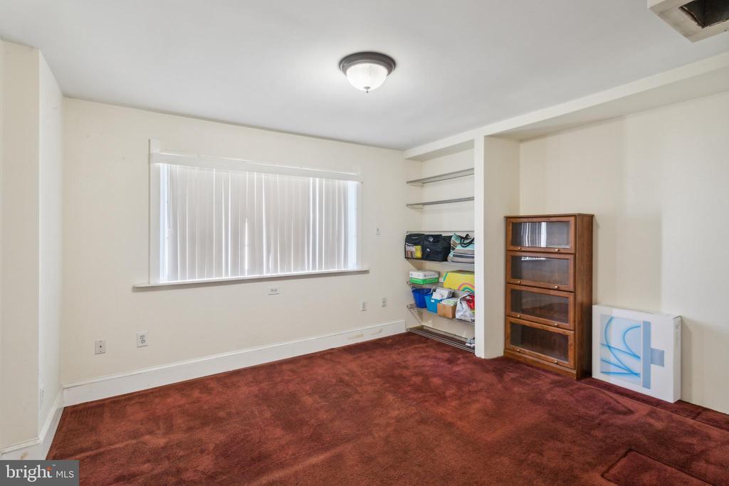 207 Lehigh Ave