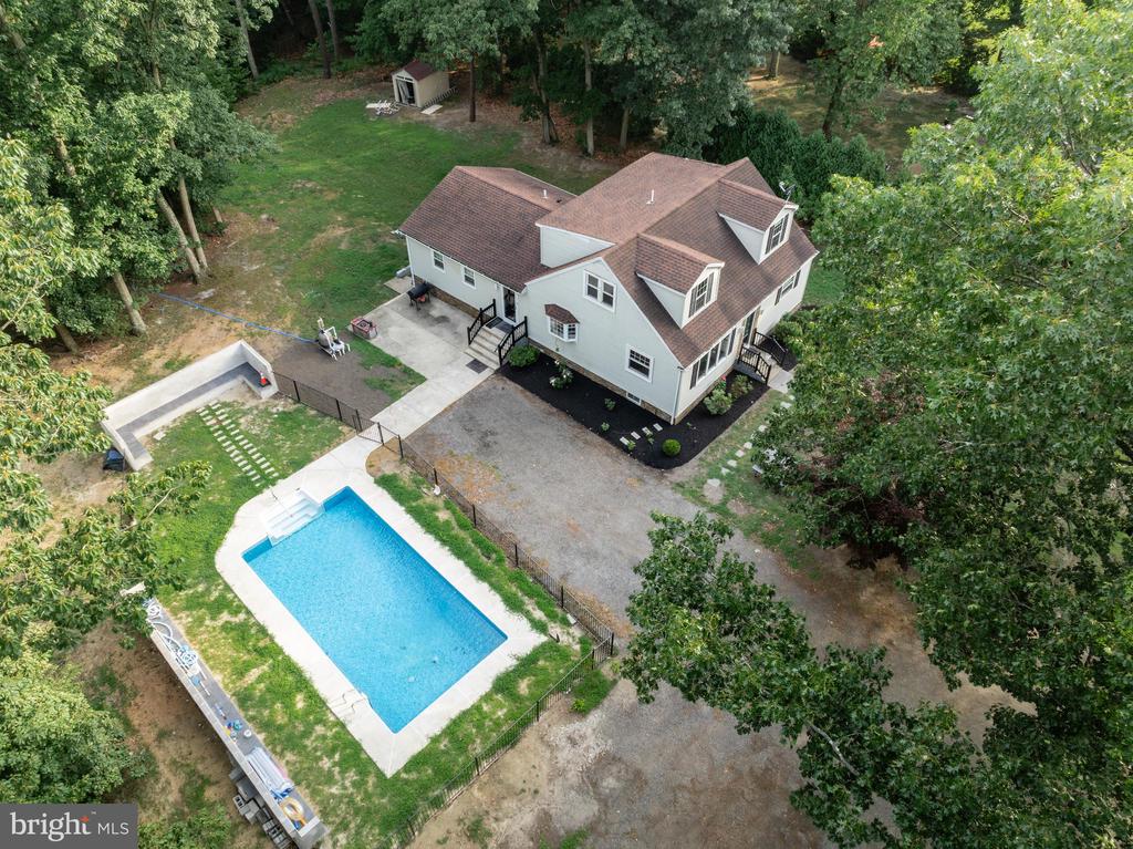 545 Hickstown Rd