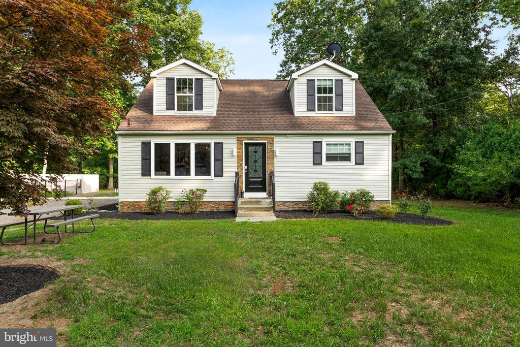 545 Hickstown Rd