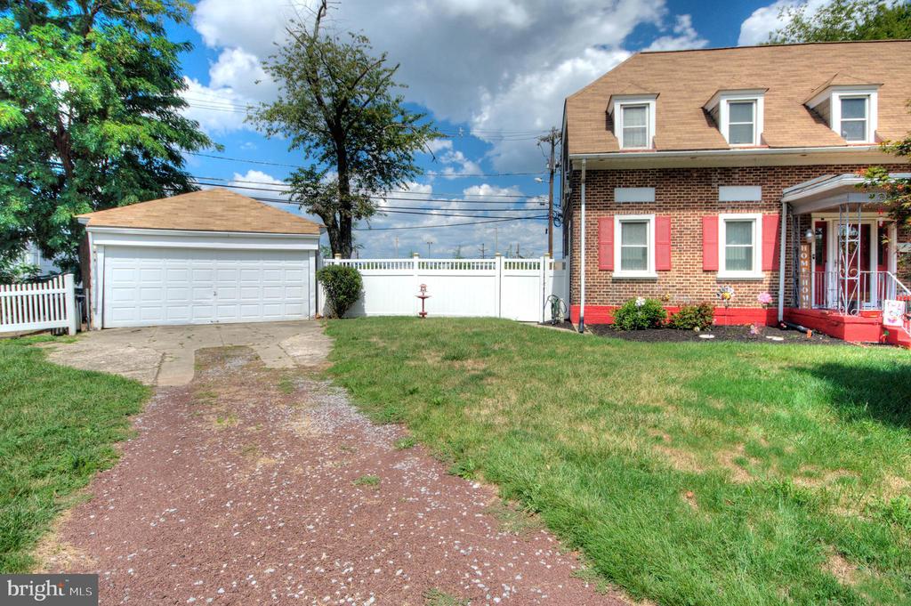 1653 Olympia Rd