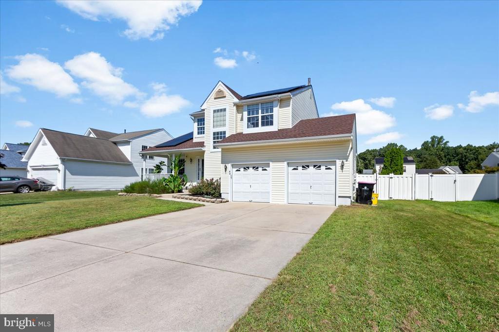 42 Charleston Dr