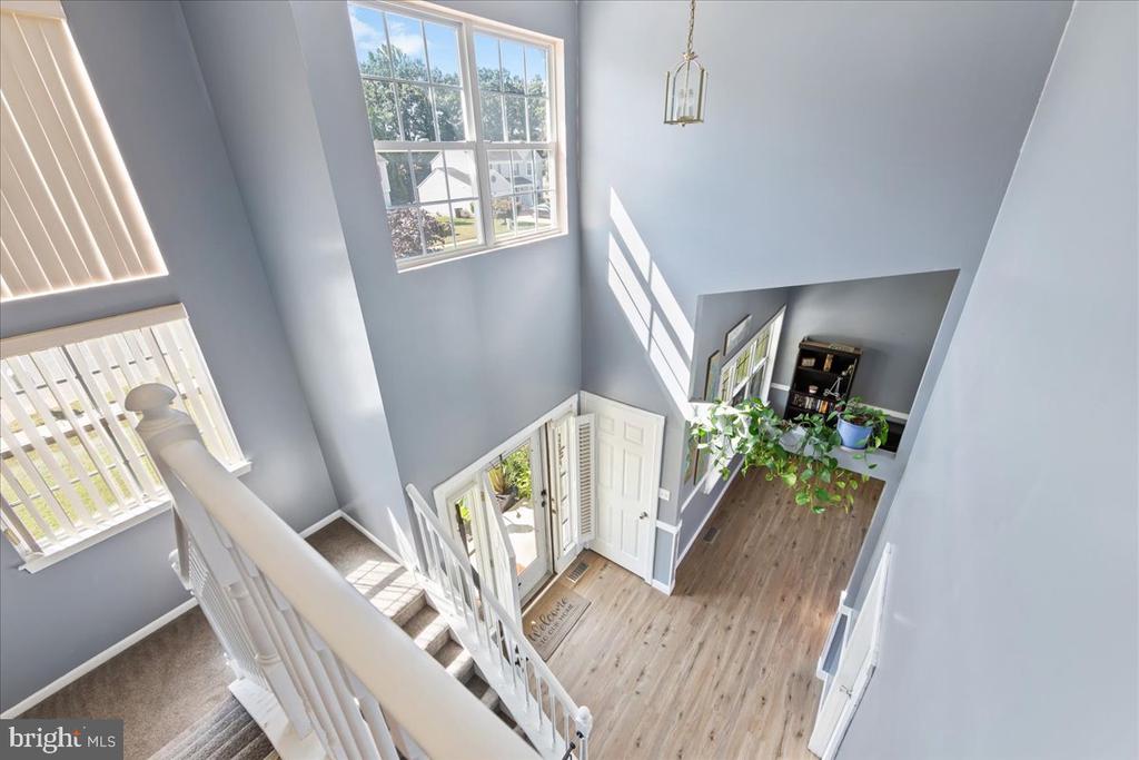 42 Charleston Dr