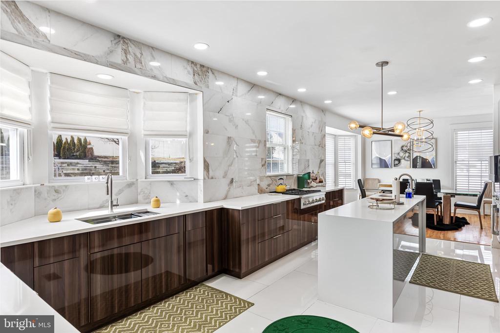 26 Waterview Dr