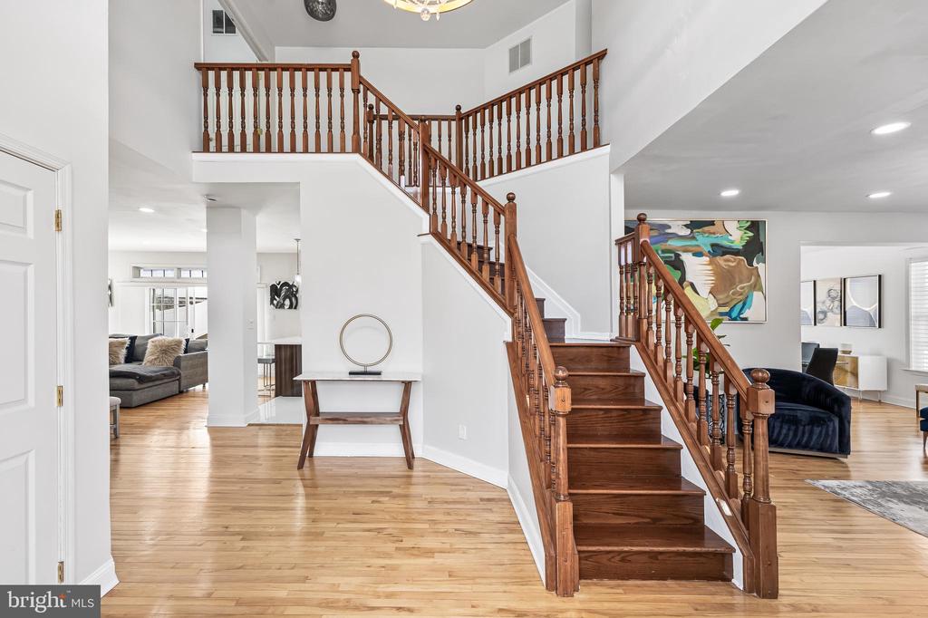 26 Waterview Dr
