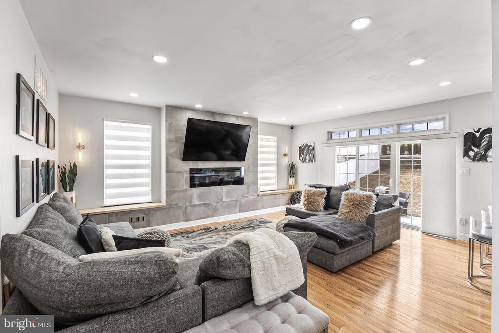 26 Waterview Dr