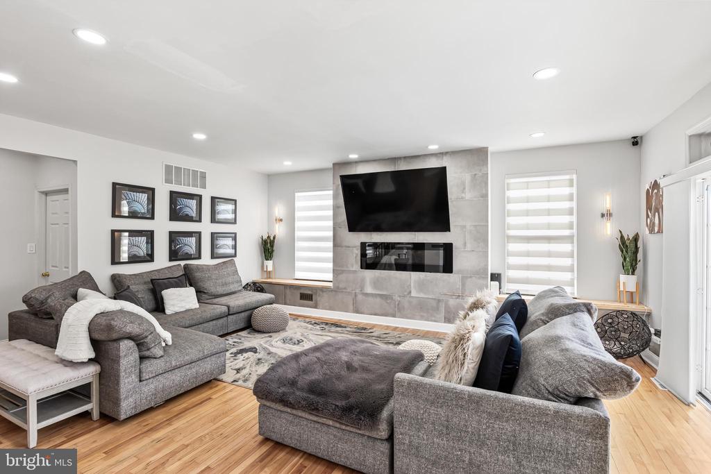 26 Waterview Dr
