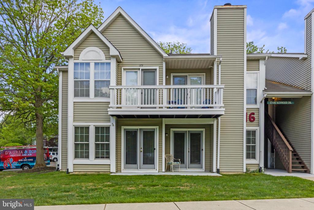 175 Kenwood Dr