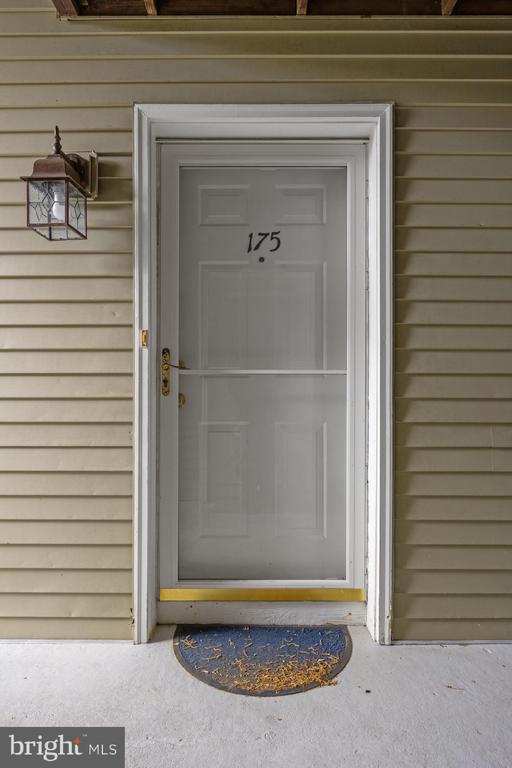 175 Kenwood Dr