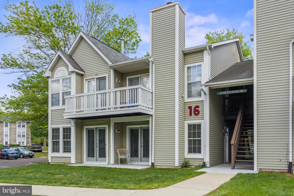 175 Kenwood Dr