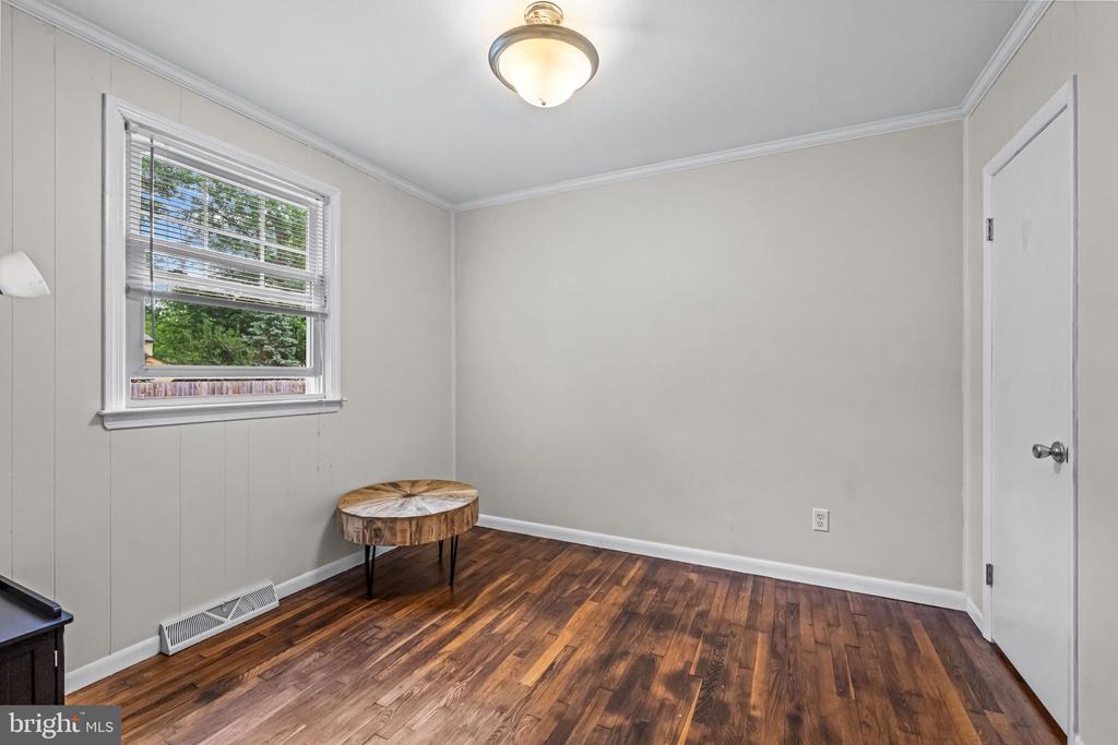 117 2ND AVENUE