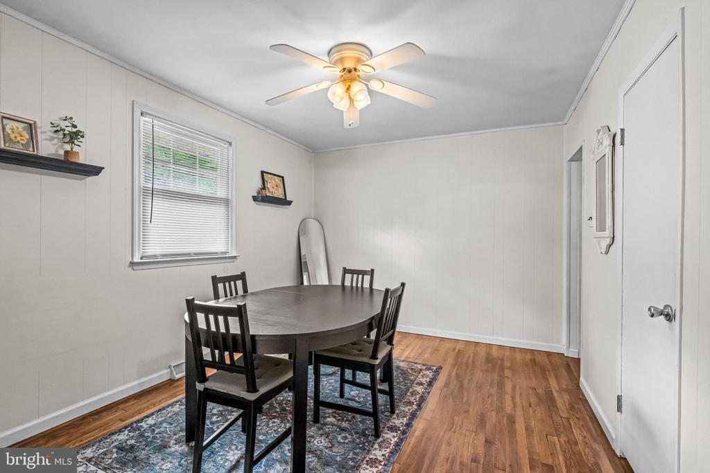 117 2ND AVENUE