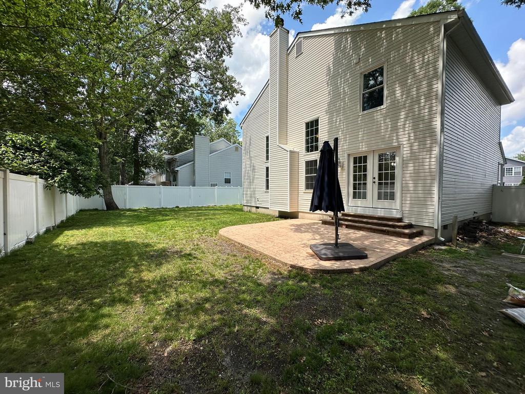 211 FRANKLIN AVENUE