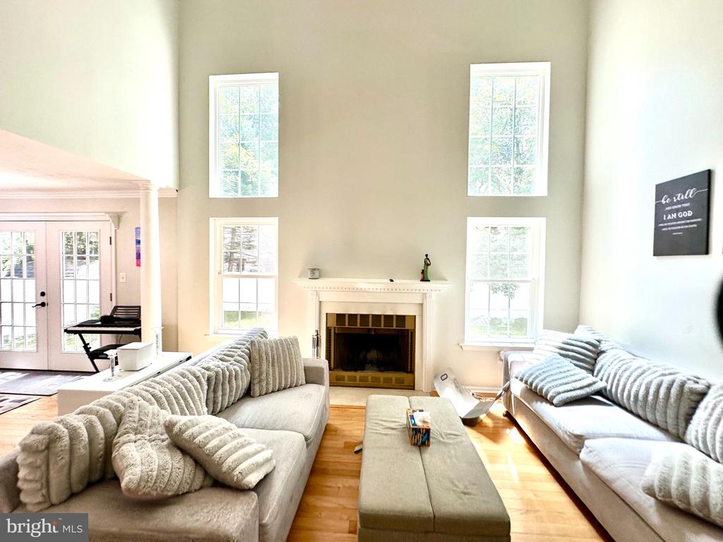 211 FRANKLIN AVENUE