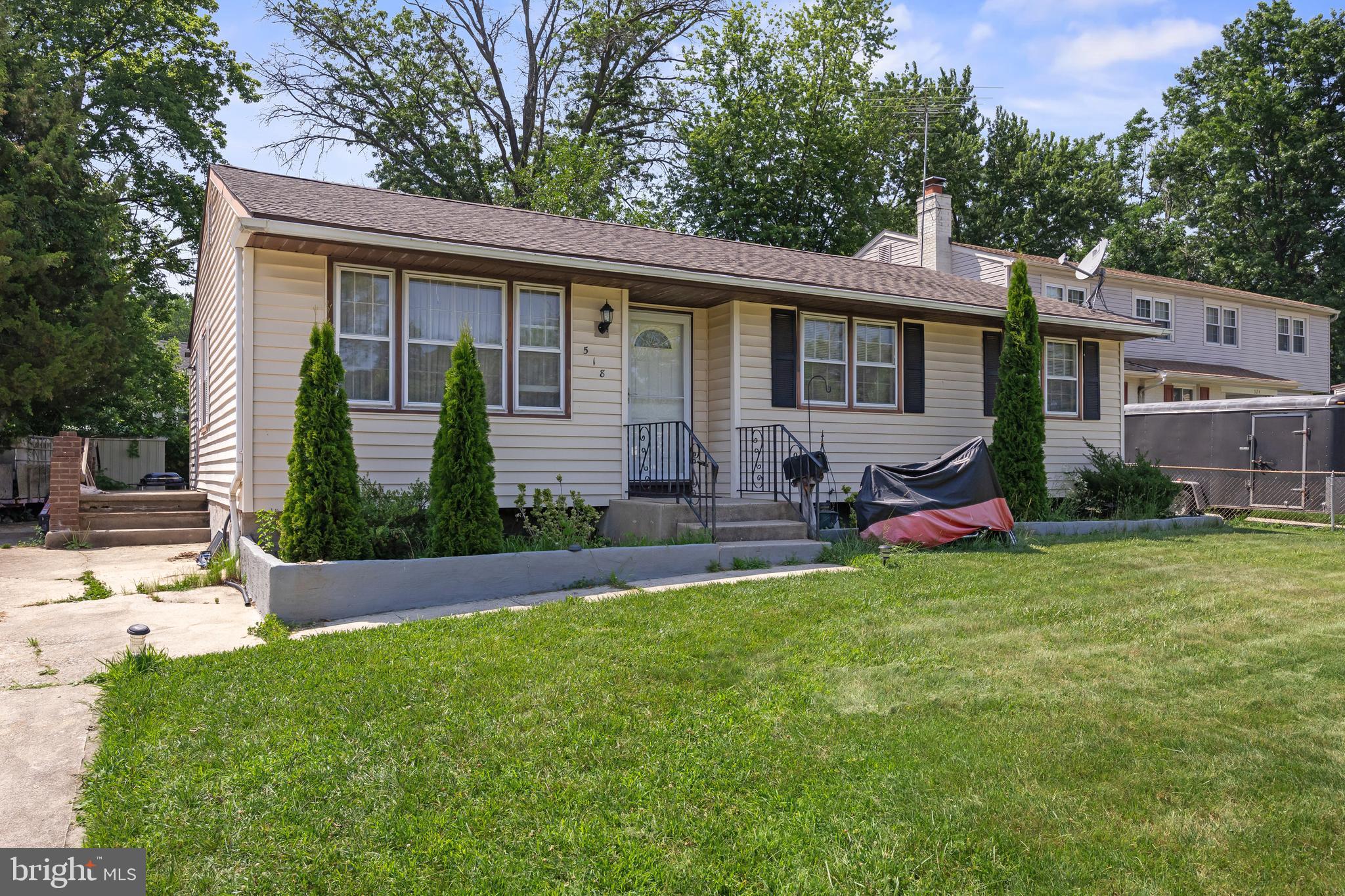 518 Carver Ct