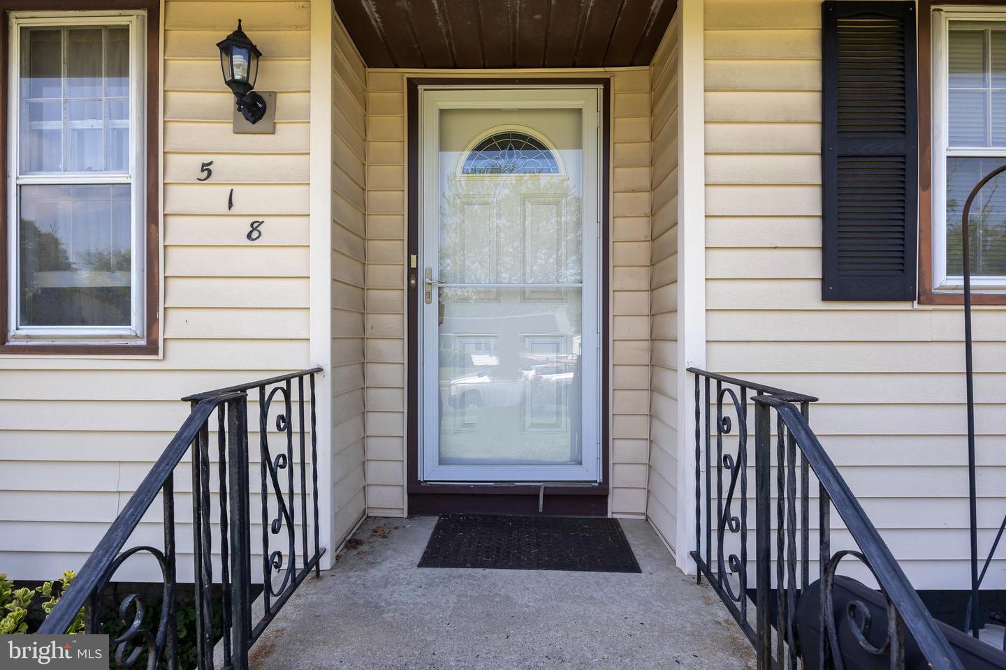 518 Carver Ct