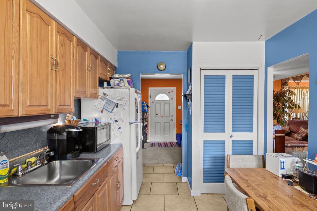 518 Carver Ct