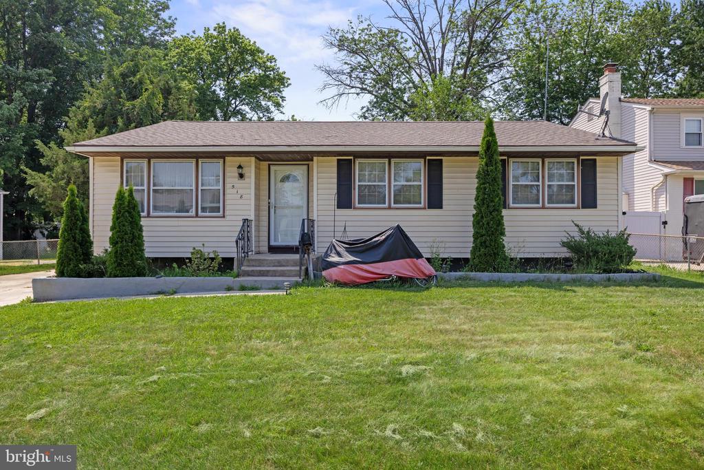 518 Carver Ct