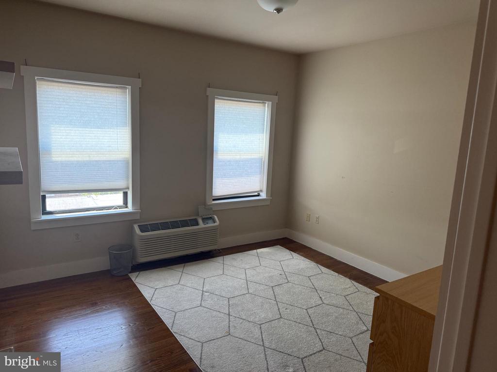 700 NEW STREET 308