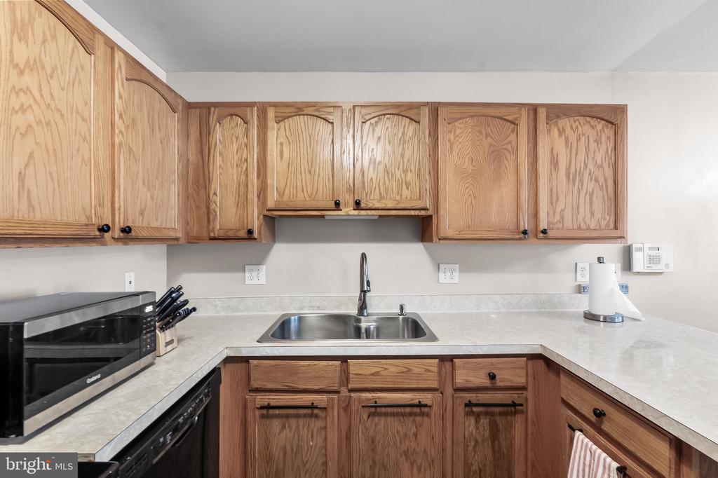 18 HIGH MEADOWS DRIVE